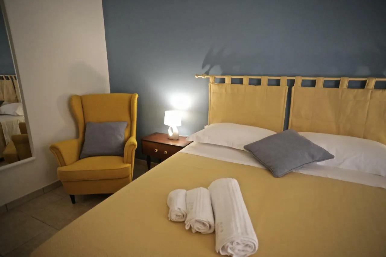 Bed & Breakfast Il Viaggiatore B&B Lecce
